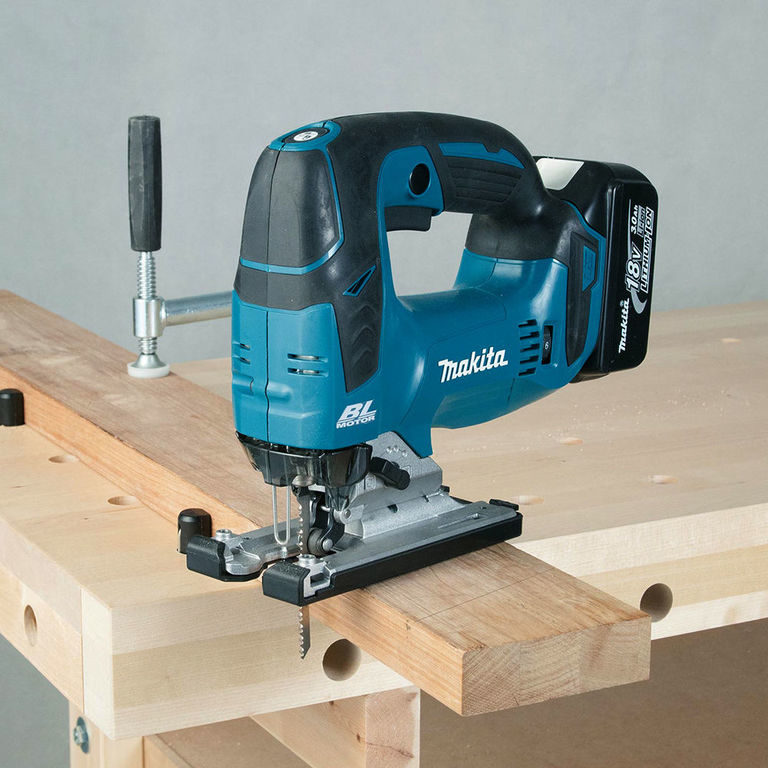 Akumulatorska ubodna pila Makita DJV182Z