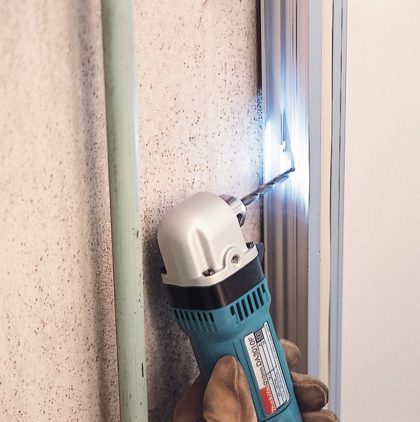Kutna bušilica Makita DA3010F