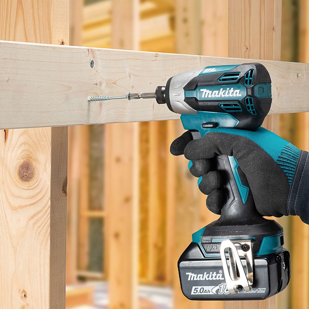 Makita DTD158Z